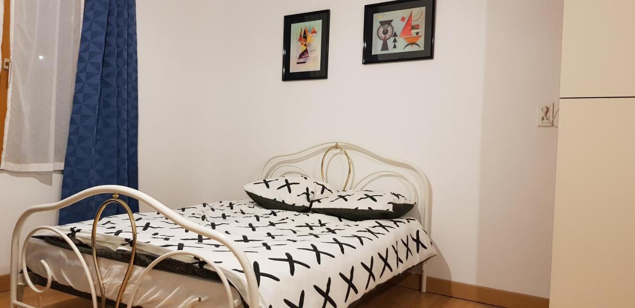 **Studio Art - 30m2 - Centre ville** Châlons-en-Champagne Esterno foto